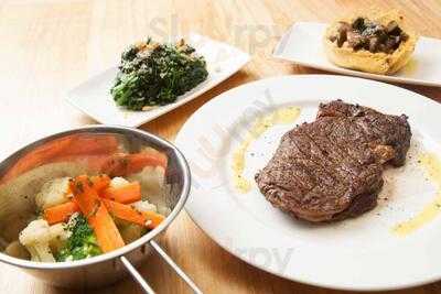 Luc Bar & Grill - Jakarta