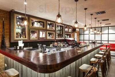 Luc Bar & Grill - Jakarta