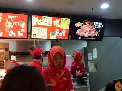 Richeese Factory, Gajah Mada Plaza