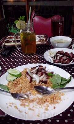 Tanggo Pork Resto