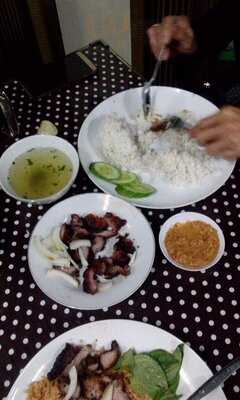 Tanggo Pork Resto