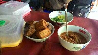 Soto Ayam Pak Gareng