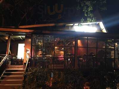 Hw Livehouse Kelapa Gading