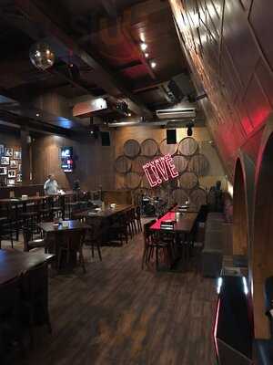 Hw Livehouse Kelapa Gading