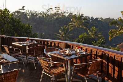 Surya Restaurant & Bar