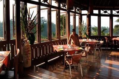 Surya Restaurant & Bar