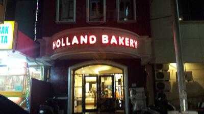 Holland Bakery