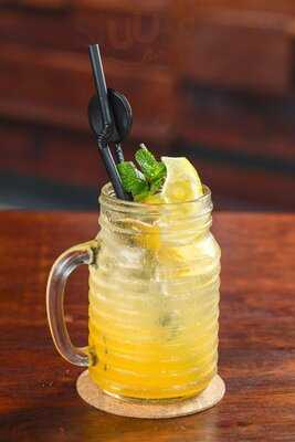 Garamerica Restaurant & Lounge