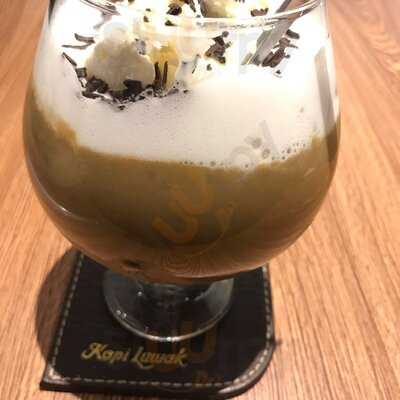 Kopi Luwak, Central Park