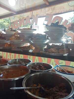 Rumah Makan Mande Kanduang