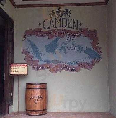 Camden Bar Cikini