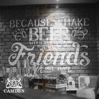 Camden Bar Cikini