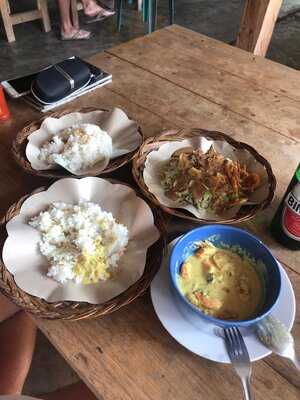 Warung Buati