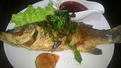 People's Durga Bar And Resto