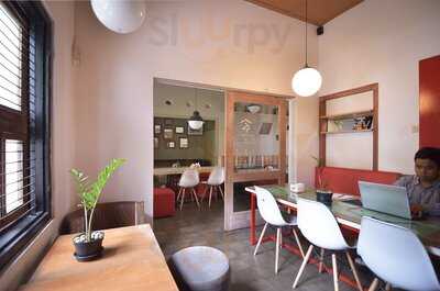 Tandhok Iga Bakar & Kopi