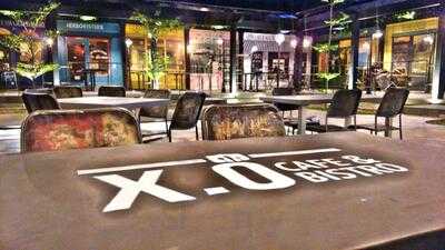 X.o Café & Bistro