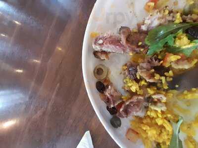 Spiegel Bar & Bistro