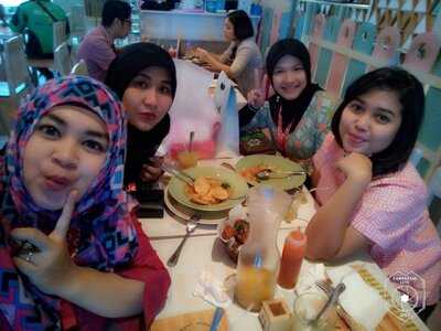 Nanny's Pavillon - Kota Kasablanka