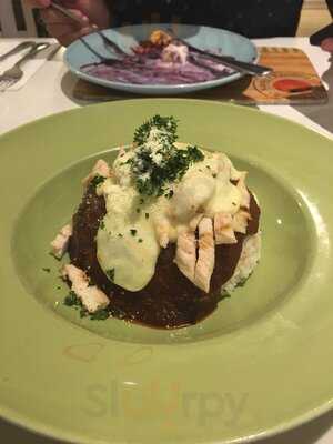 Nanny's Pavillon - Kota Kasablanka