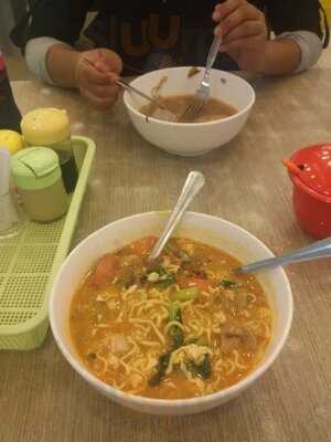 Bakso Lapangan Tembak
