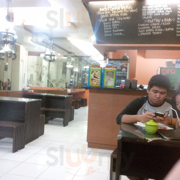 Bakso Lapangan Tembak