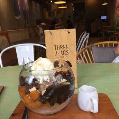 Three Bears Cafe
