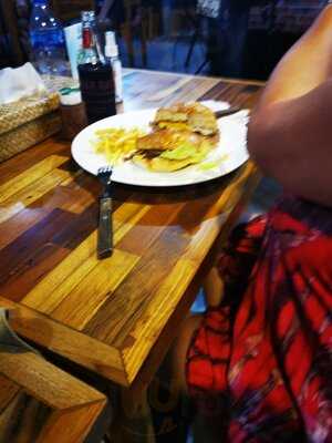 Sugar Rays Bar & Restaurant