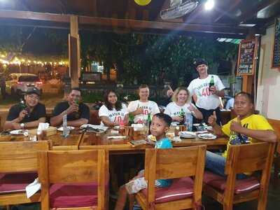 Sugar Rays Bar & Restaurant