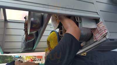 Nasi Kuning Riburane