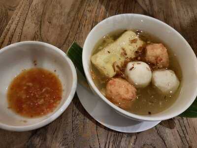 Waroeng Kita Plaza Senayan