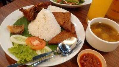 Gula Merah Plaza Semanggi