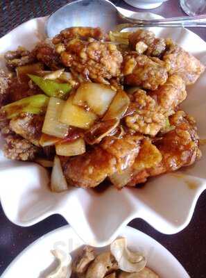 Red Crystal Restaurant And Cafe