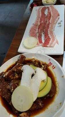 Born Ga Kelapa Gading