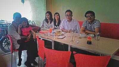 Ayam Tulang Lunak Hayam Wuruk