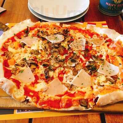 Pizza E Birra Sports Bar Plaza Indonesia