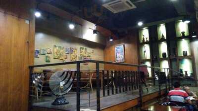 Walnut Bakery & Cafe