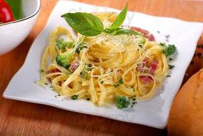 Bambino's Casa De Cafe'