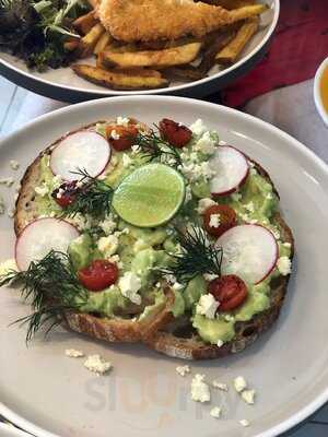 Machinery Coffee & Eatery