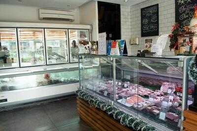 Meat Me Cafe & Butchery