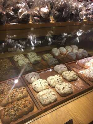 Francis Artisan Bakery