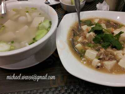 Jun Njan Restaurant - Mall Of Indonesia