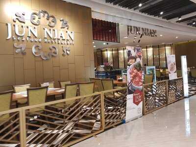 Jun Njan Restaurant - Mall Of Indonesia