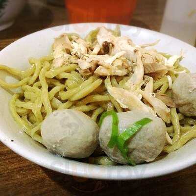 Bakmi Ayam Karet Krekot
