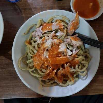 Bakmi Ayam Karet Krekot