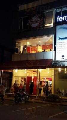 Holycow Alam Sutera Tangerang