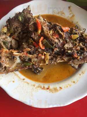 Kepala Manyung Bu Fat