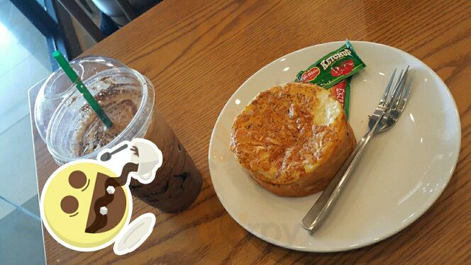 Starbucks Manado Town Square 3