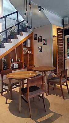 Blanco Coffee & Books