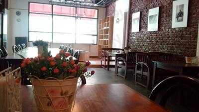 Veteran Cafe And Resto