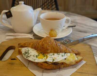 Eric Kayser Lippo Mal Puri